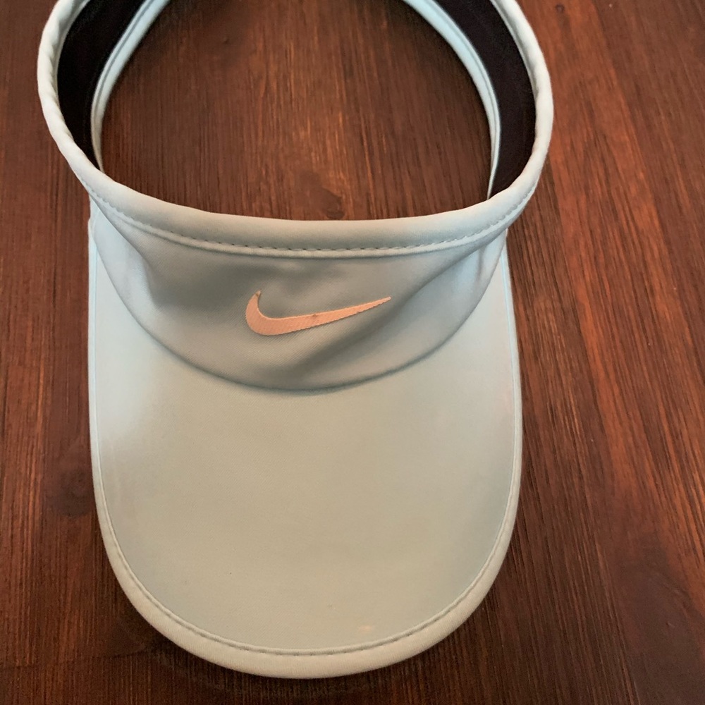 COPY - Nike visor